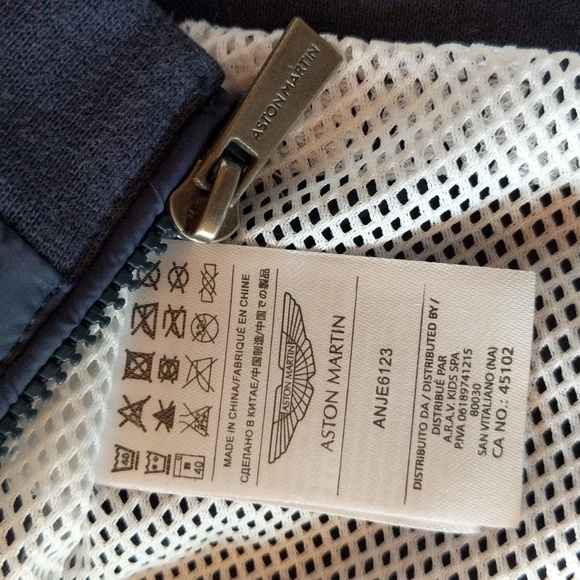 NWT Aston Martin K-WAY Faceazard Baby Coat / Wind Breaker - Picture 16 of 16